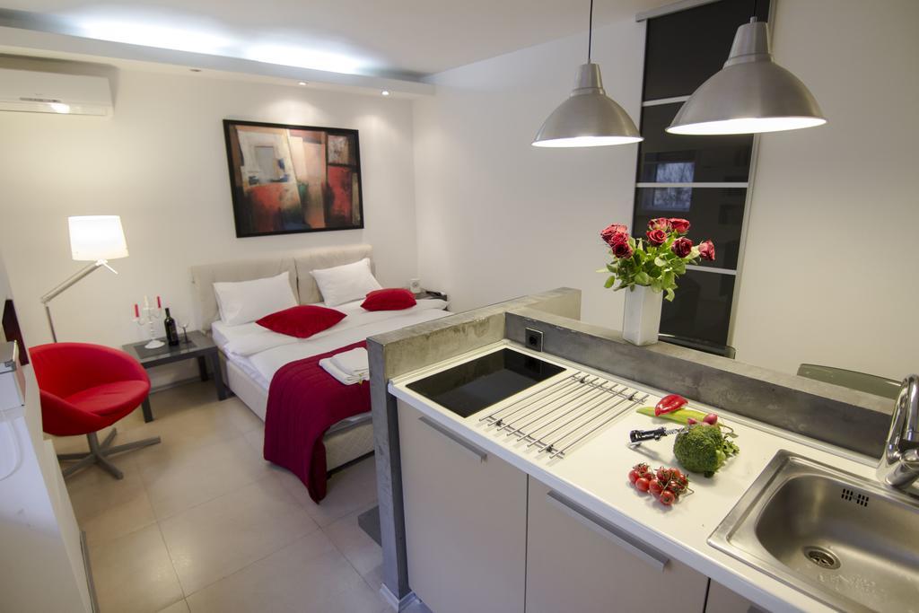 Studio Apartment Picasso Белград Екстер'єр фото