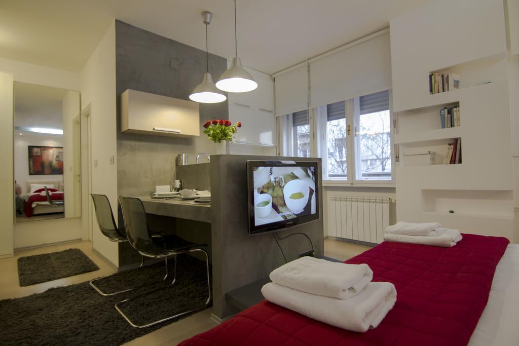 Studio Apartment Picasso Белград Екстер'єр фото